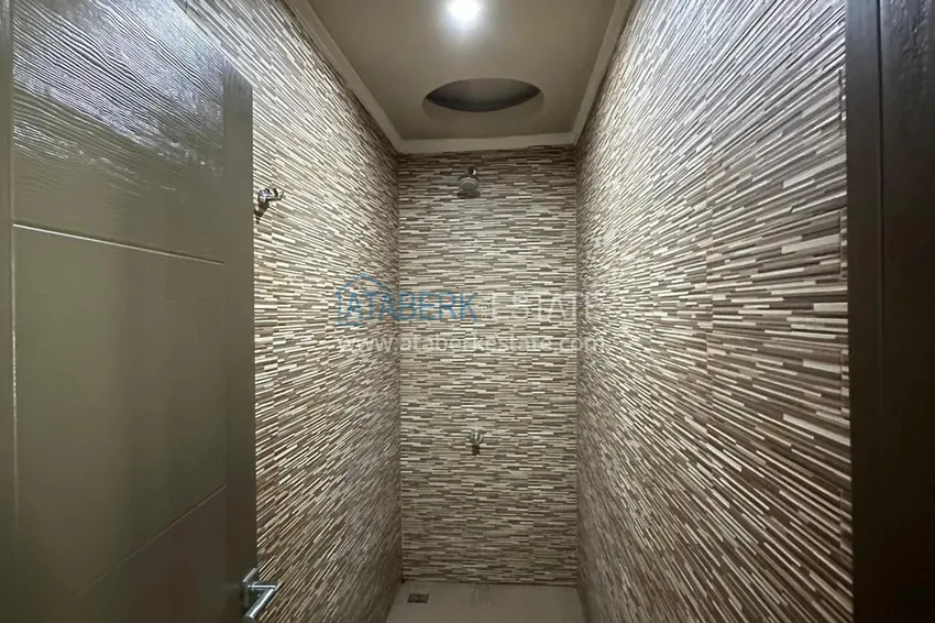 Apartament 1+1 z meblami i widokiem na morze - dzielnica Kestel, pierwsze wybrzeże  32 