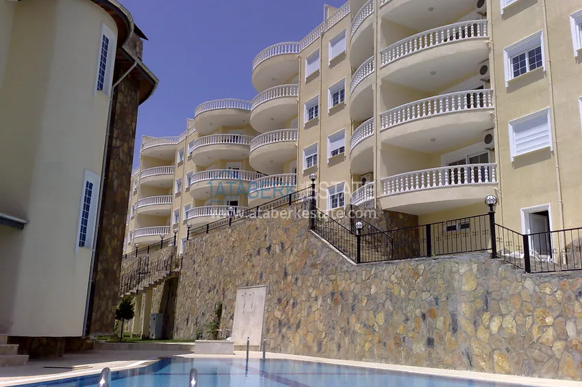 Apartament 2+1 z meblami i dostępem do ogrodu w okolicy Avsallar  3 
