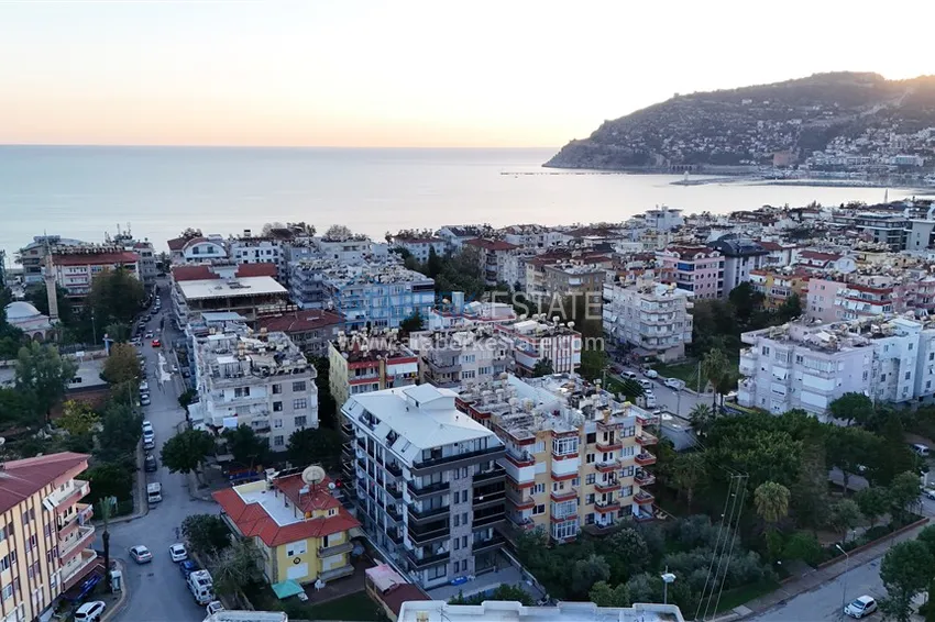 Apartament 1+1 w centrum Alanyi, plaża Keykubat - płynna nieruchomość pod klucz  3 