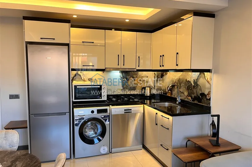 Kupuj  Apartament 1+1 w centrum Alanyi, plaża Keykubat - płynna nieruchomość pod klucz  6 