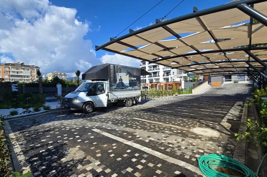 Nowy projekt kompleksu mieszkaniowego premium przy plaży w Kestel 25 