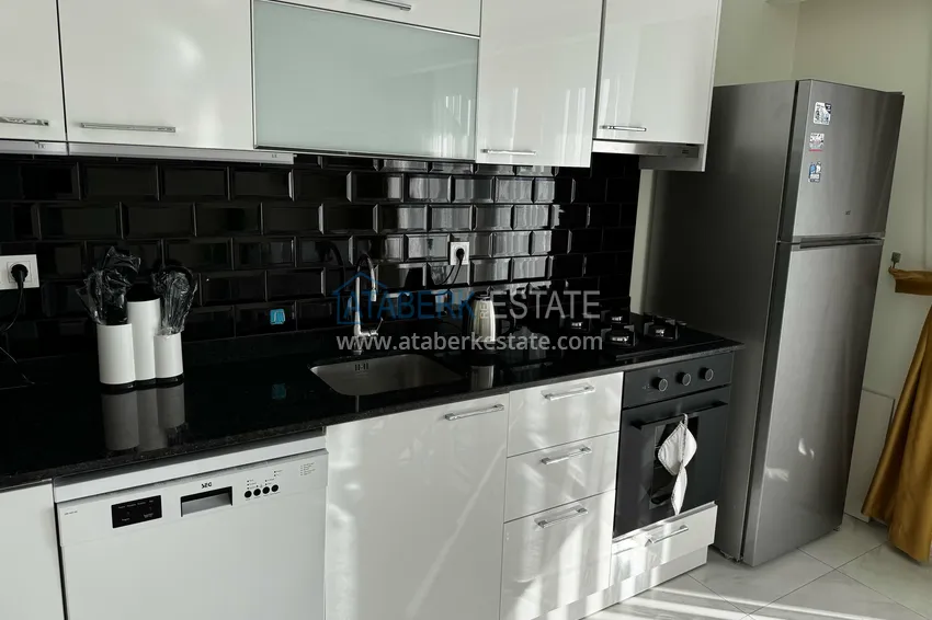Kupuj  Dwupoziomowy penthouse do nieumeblowanego długoterminowego wynajmu w Alanya, dzielnica Kestel B22 7 