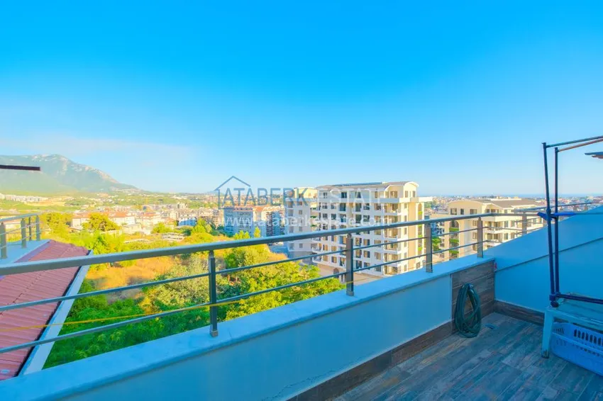 Kupuj  Dwupoziomowy penthouse 5+2 w okolicy Oba — umeblowany, odpowiedni dla obywatelstwa 15 
