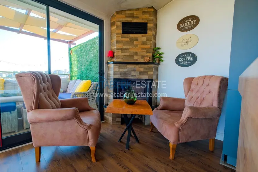 Kupuj  Dwupoziomowy penthouse 5+2 w okolicy Oba — umeblowany, odpowiedni dla obywatelstwa 21 