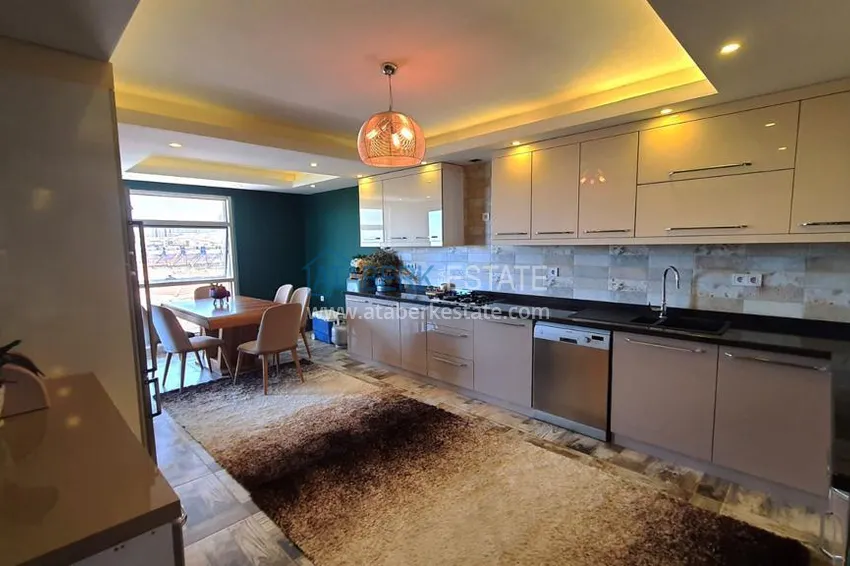 Kupuj  Dwupoziomowy penthouse 5+2 w okolicy Oba — umeblowany, odpowiedni dla obywatelstwa 4 