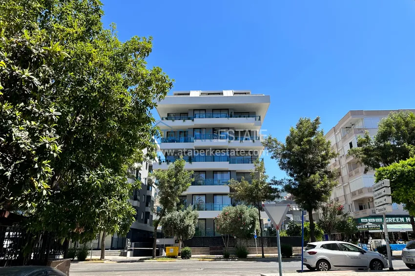 Apartament 1+1 z widokiem na morze w centrum Alanyi - Plaża Kleopatra 2 