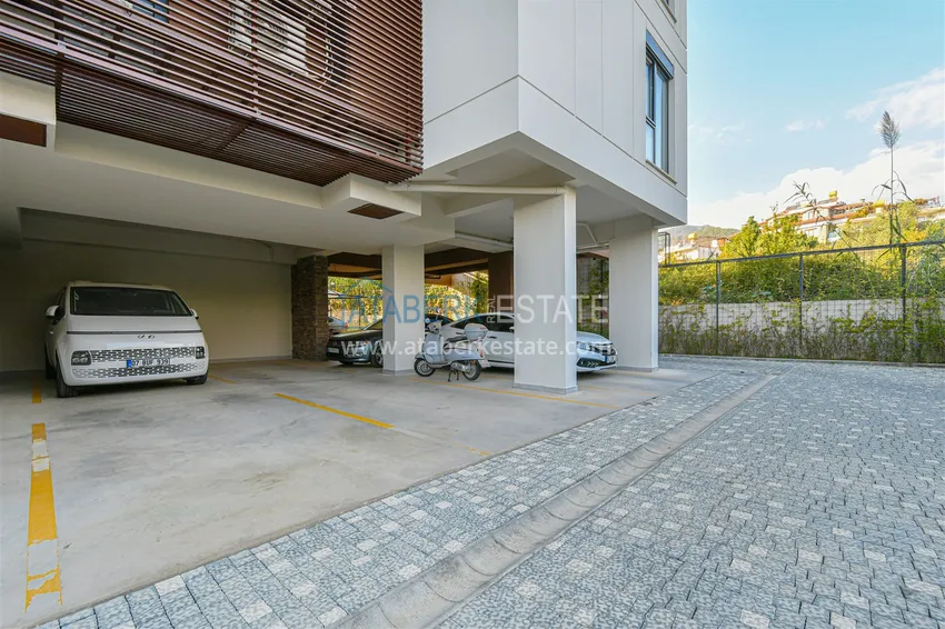 Dwupoziomowy penthouse 3+1 w okolicy Upper Oba - umeblowany i z widokiem na góry  15 