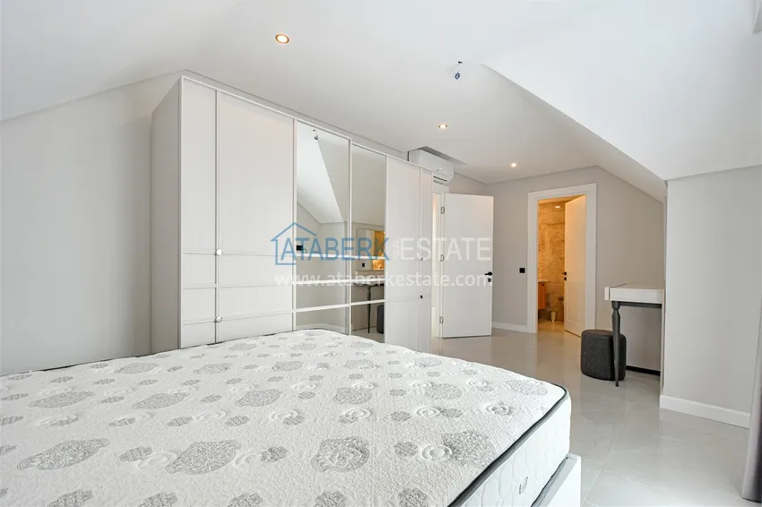 Kupuj  Dwupoziomowy penthouse 3+1 w okolicy Upper Oba - umeblowany i z widokiem na góry  17 