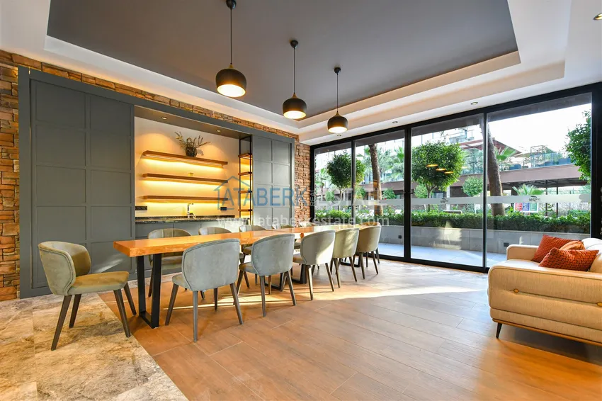 Dwupoziomowy penthouse 3+1 w okolicy Upper Oba - umeblowany i z widokiem na góry  20 
