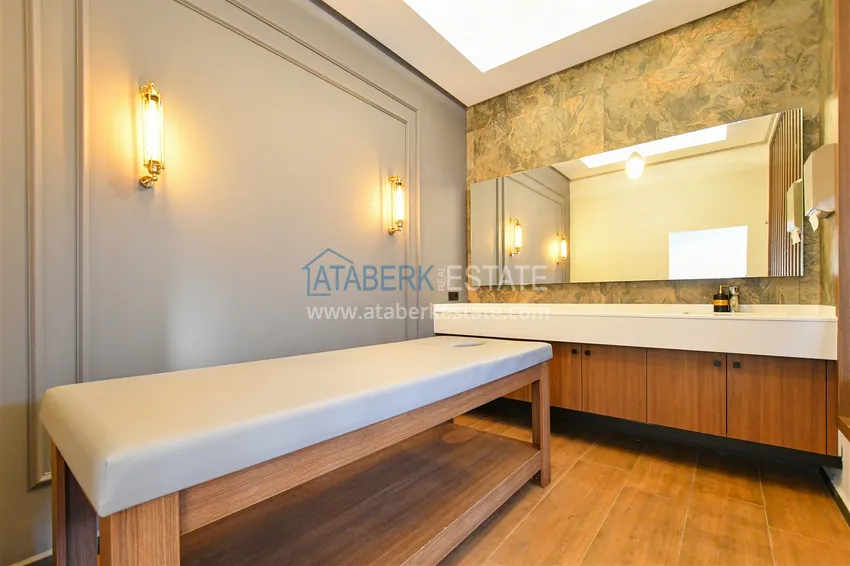 Dwupoziomowy penthouse 3+1 w okolicy Upper Oba - umeblowany i z widokiem na góry  23 