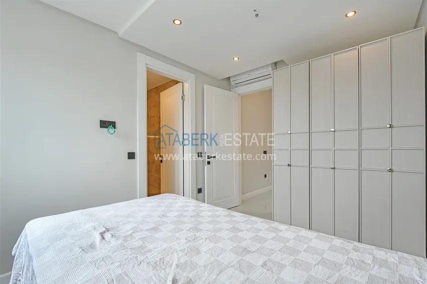 Kupuj  Dwupoziomowy penthouse 3+1 w okolicy Upper Oba - umeblowany i z widokiem na góry  24 