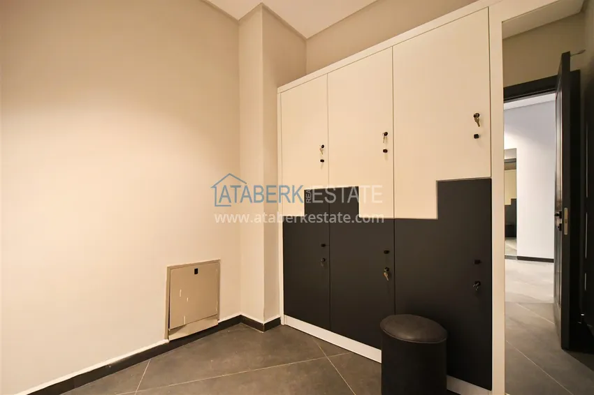 Dwupoziomowy penthouse 3+1 w okolicy Upper Oba - umeblowany i z widokiem na góry  27 