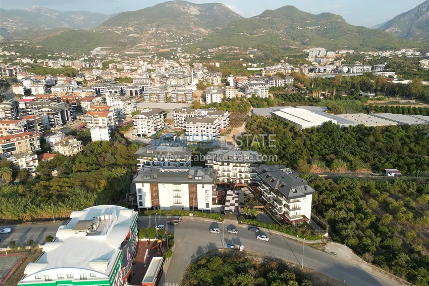 Dwupoziomowy penthouse 3+1 w okolicy Upper Oba - umeblowany i z widokiem na góry  4 