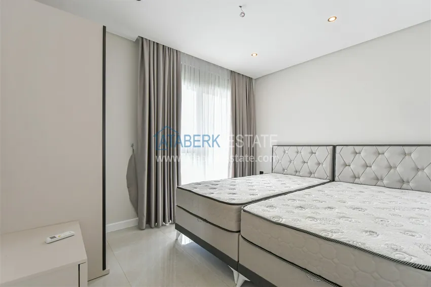 Kupuj  Dwupoziomowy penthouse 3+1 w okolicy Upper Oba - umeblowany i z widokiem na góry  8 