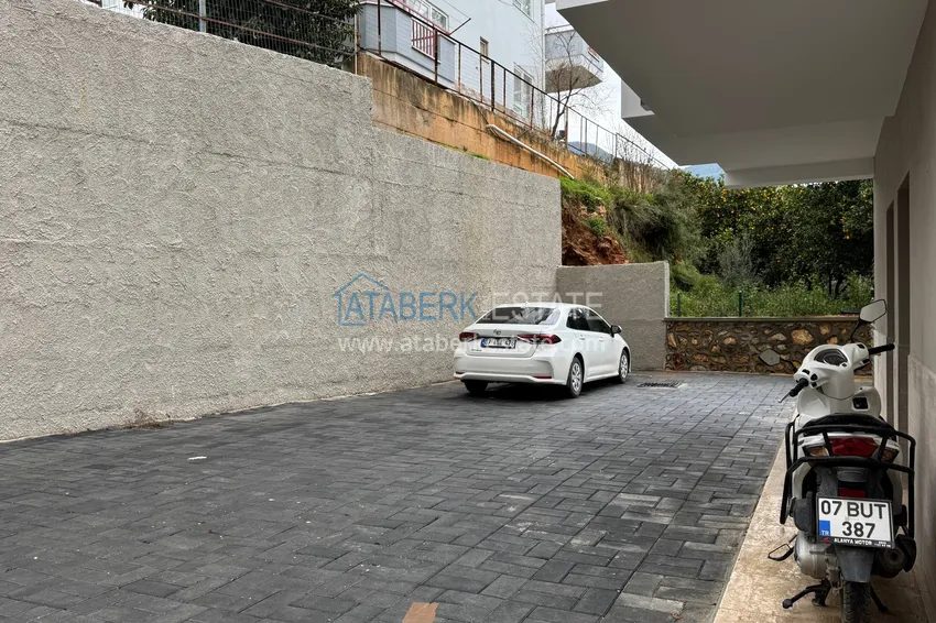 Nowy apartament 1+1 z widokiem na góry w Alanyi, dzielnica Górna Oba - Kizilcaşehir   9 