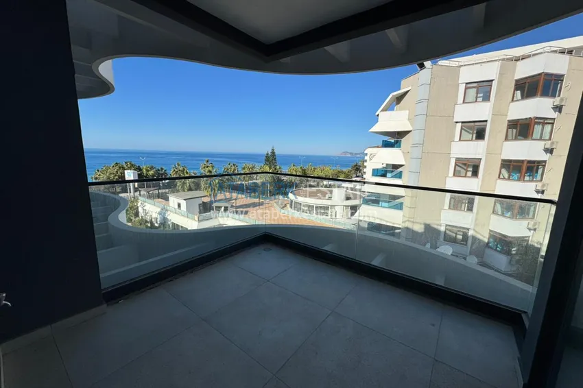 Kupuj  Penthouse 1+1 przy plaży w Kargicak - z panoramicznym widokiem na morze 8 