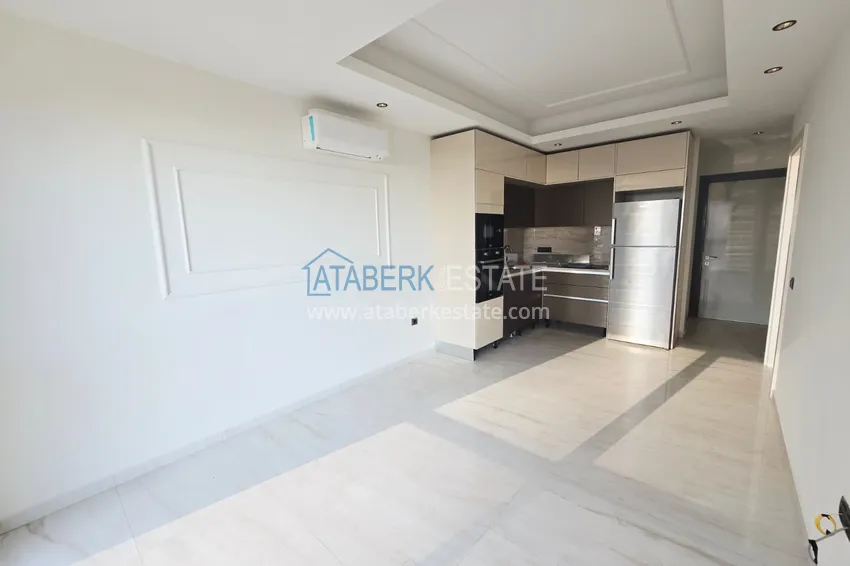 Kupuj  Apartament z jedną sypialnią w Mahmutlar przy plaży - z widokiem na morze  4 