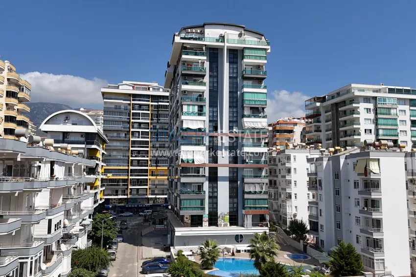Apartament 2+1 z widokiem na morze w Mahmutlar — wtorkowy rynek 3