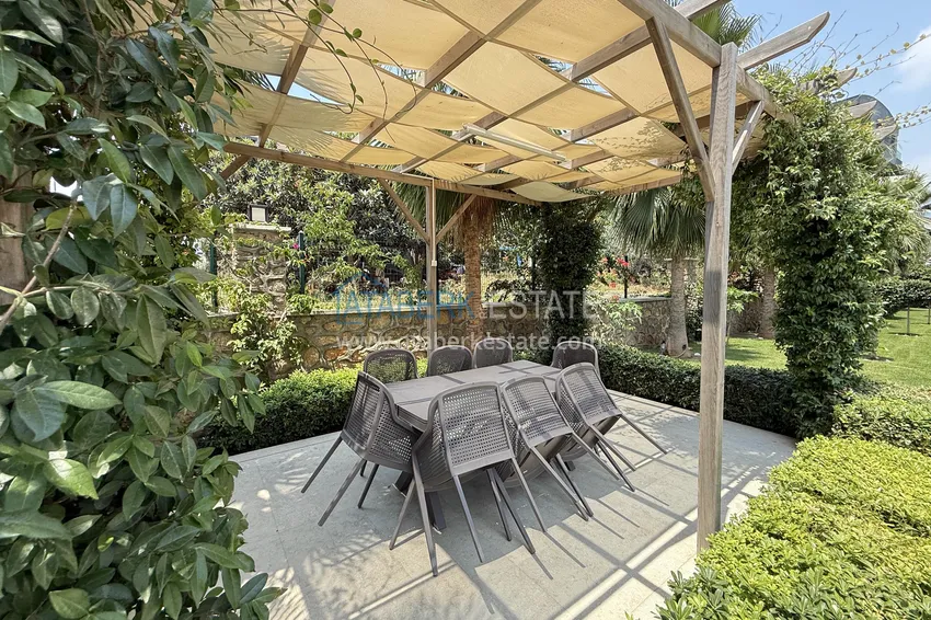 Apartament 2+1 w okolicy Oba - z luksusowymi meblami i widokiem na fortecę 8 