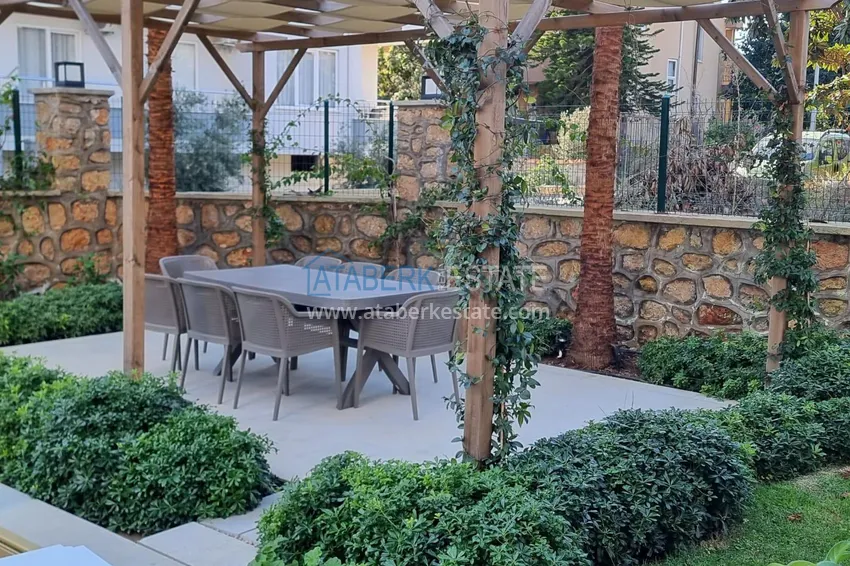Apartament 2+1 w okolicy Oba - z luksusowymi meblami i widokiem na fortecę 9 
