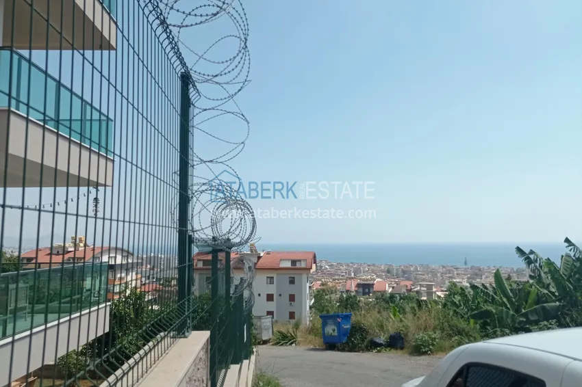 Duplex ogrodowy z widokiem na morze i fortecę w centrum Alanyi — odpowiedni dla obywatelstwa i pozwolenia na pobyt 14 