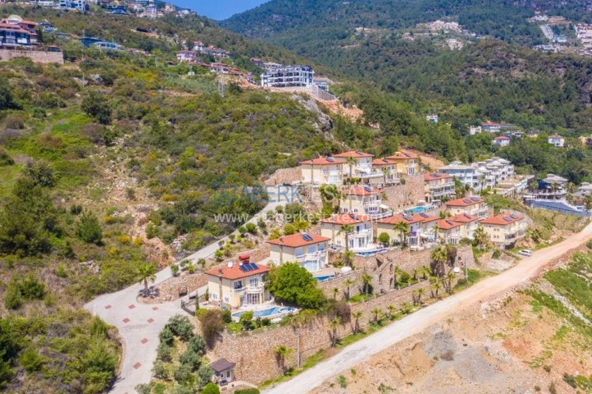 Apartament 3+1 w dzielnicy Tepe — umeblowany, widok na morze w apart-willi. Nieruchomość na zezwolenie na pobyt w Alanyi 1 