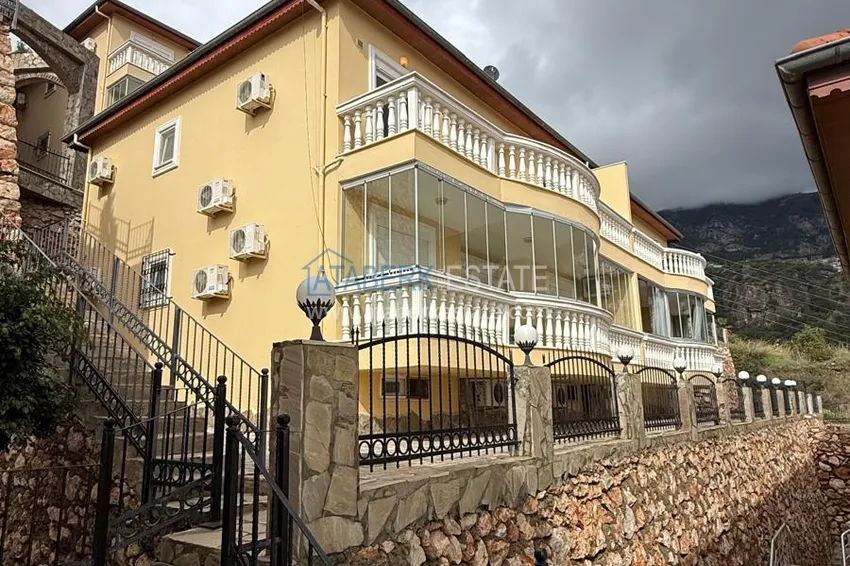 Apartament 3+1 w dzielnicy Tepe — umeblowany, widok na morze w apart-willi. Nieruchomość na zezwolenie na pobyt w Alanyi 6 