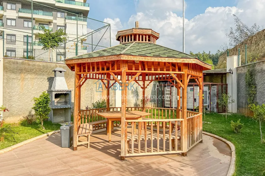 Umeblowany apartament 1+1 z widokiem na góry w okolicy Górnej Oba 7 