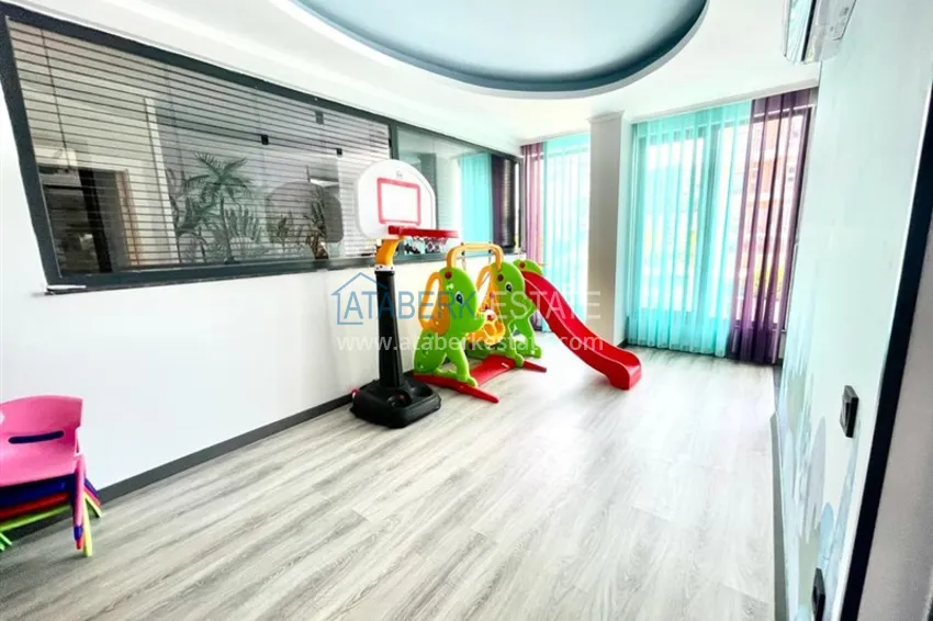 Nieumeblowane mieszkanie z jedną sypialnią w Oba, Alanya 13 