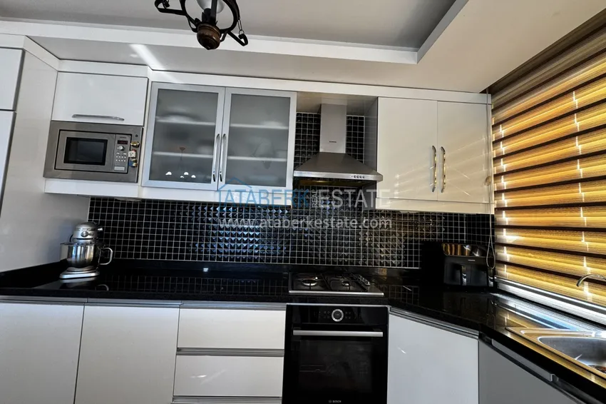 Kupuj  Duplex 4+1 z meblami w Oba — nieruchomość na zezwolenie na pobyt w Alanyi 10 