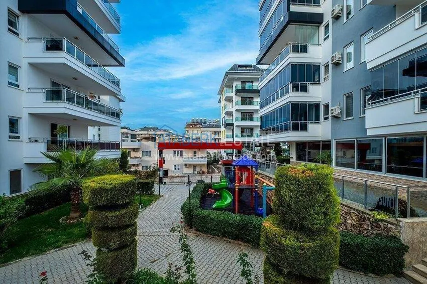 Umeblowany apartament 1+1 z widokiem na góry w Tosmur - 600 m do nabrzeża 8