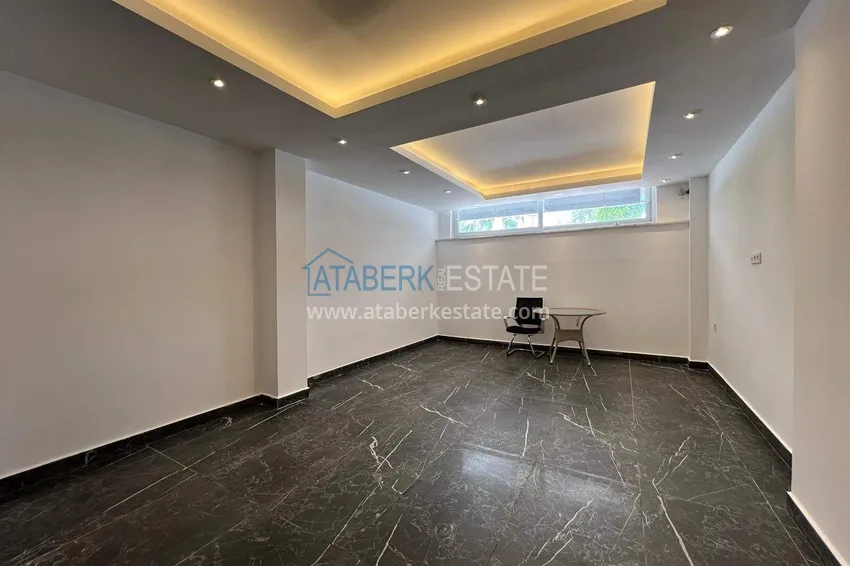 Dwupoziomowy penthouse 2+1 w Avsallar z meblami w nowoczesnym kompleksie 13 
