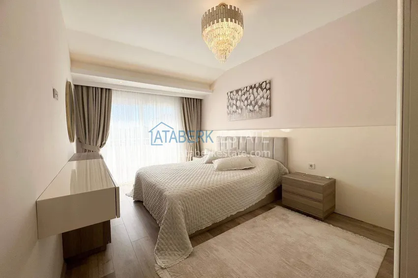 Kupuj  Dwupoziomowy penthouse 2+1 w Avsallar z meblami w nowoczesnym kompleksie 14 