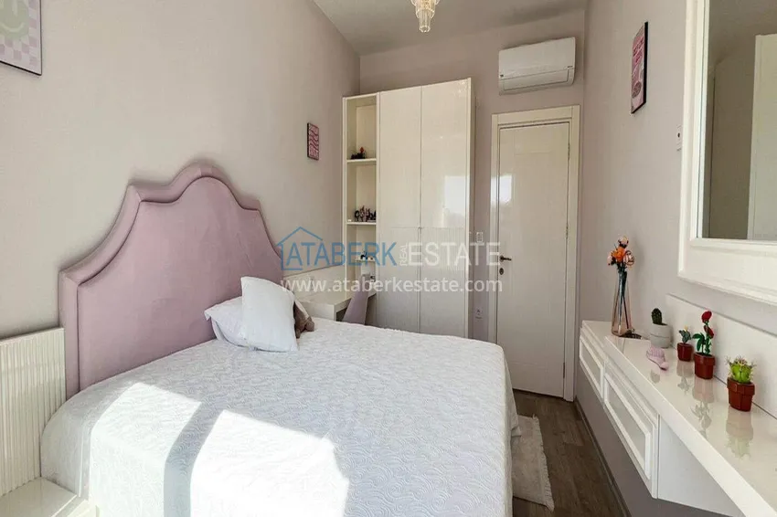Kupuj  Dwupoziomowy penthouse 2+1 w Avsallar z meblami w nowoczesnym kompleksie 18 