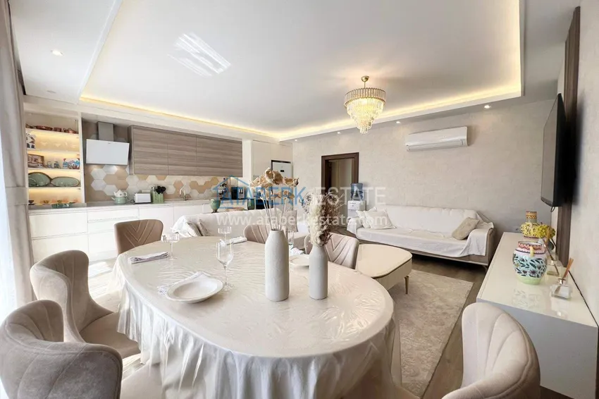 Kupuj  Dwupoziomowy penthouse 2+1 w Avsallar z meblami w nowoczesnym kompleksie 5 