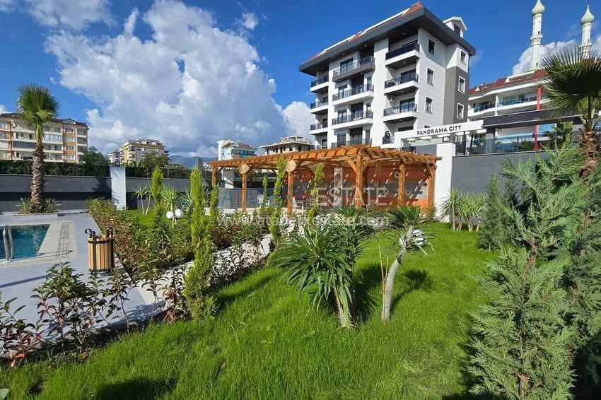Apartament 1+1 z widokiem na morze i fortecę przy plaży w Kestel 21 