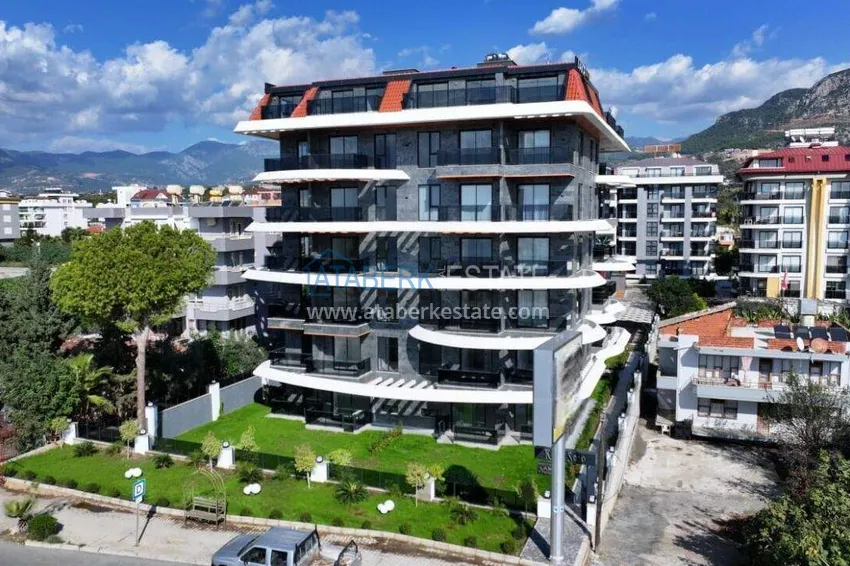 Apartament 1+1 z widokiem na morze i fortecę przy plaży w Kestel 11 