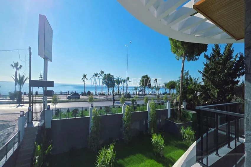 Kupuj  Apartament 1+1 z widokiem na morze i fortecę przy plaży w Kestel 9 