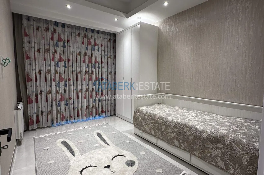 Kupuj  Dwupoziomowy penthouse 2+1 z widokiem na morze w centrum Mahmutlar - możliwe są raty do 12 miesięcy 12 