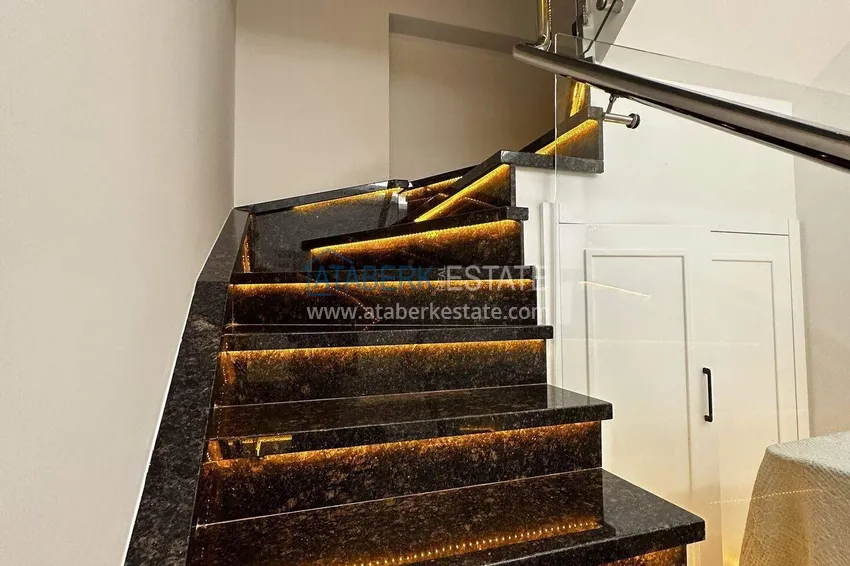 Kupuj  Dwupoziomowy penthouse 2+1 z widokiem na morze w centrum Mahmutlar - możliwe są raty do 12 miesięcy 16 