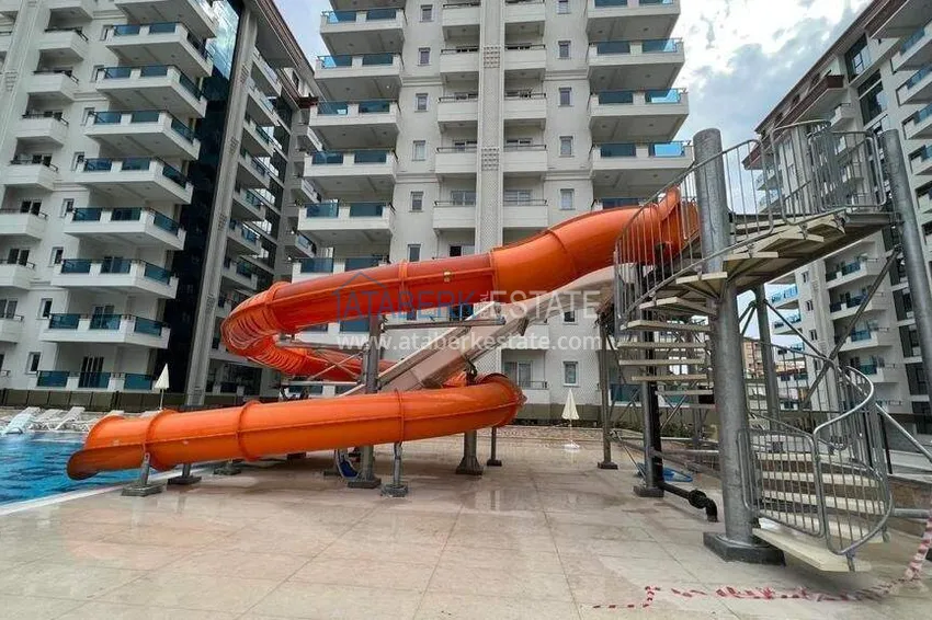 Dwupoziomowy penthouse 2+1 z widokiem na morze w centrum Mahmutlar - możliwe są raty do 12 miesięcy 6 