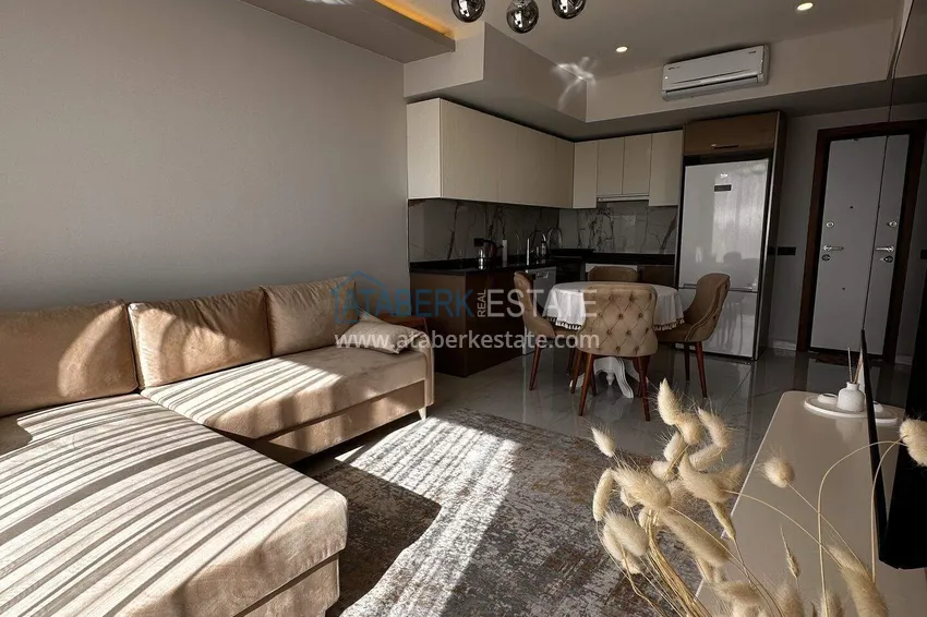 Kupuj  Apartament 1+1 w centrum Alanyi - umeblowany i z widokiem na morze, dostępne są raty  2 