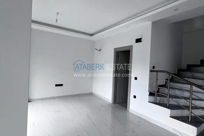 Kupuj  Dwupoziomowy penthouse 3+1 w Avsallar - luksusowym kompleksie rodzinnym 5 