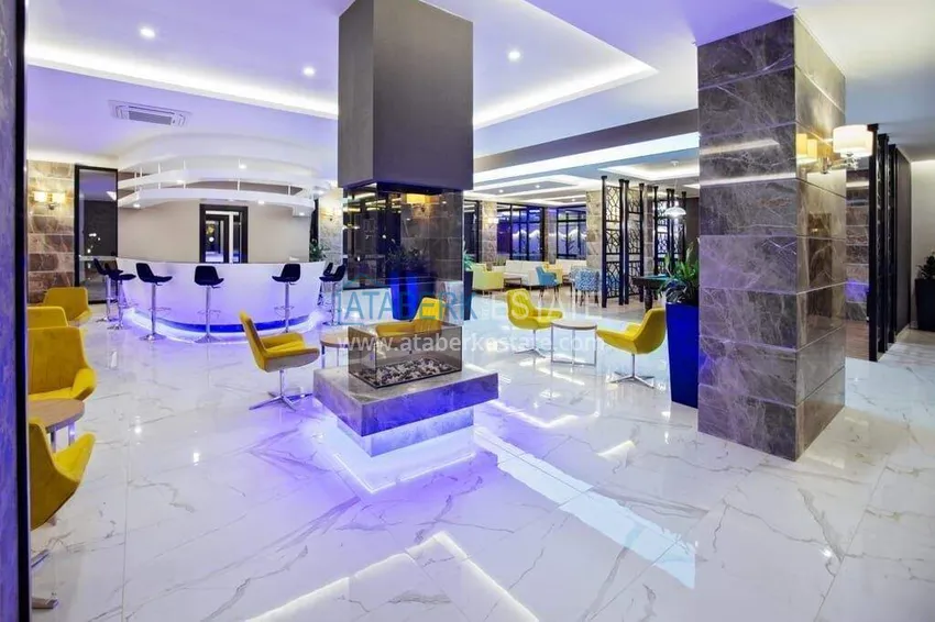 Apartament 1+1 z meblami i widokiem na morze w Tosmur, Alanya   14 