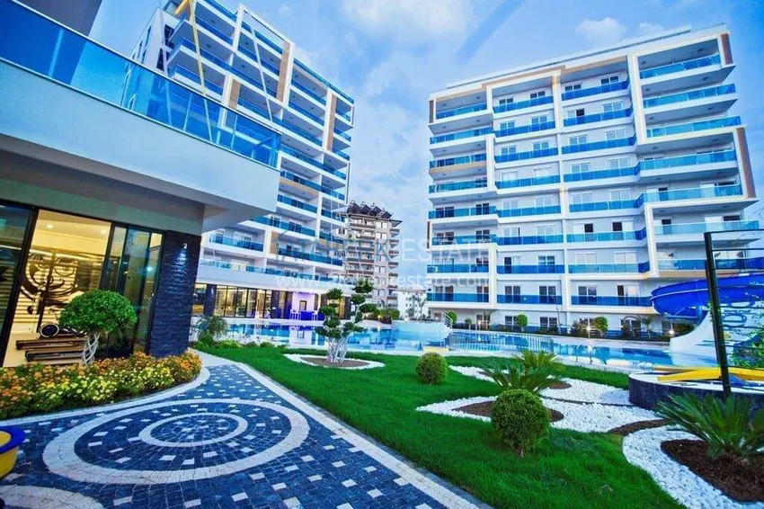 Apartament 1+1 z meblami i widokiem na morze w Tosmur, Alanya   7 