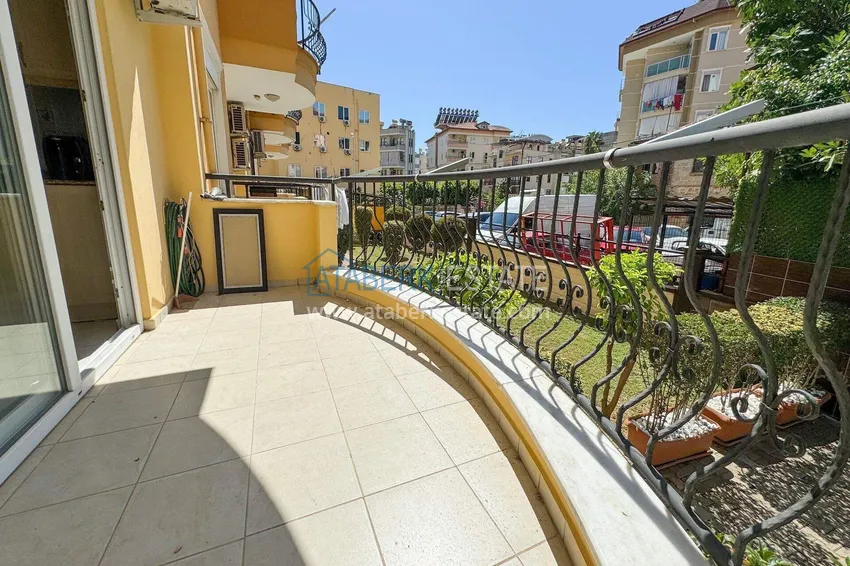 Kupuj  2+1 mieszkanie 100 m² w centrum Alanyi — z nowymi meblami, 800 m do plaży Kleopatra 11 