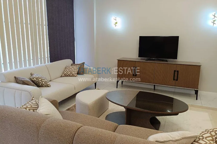 Kupuj  2+1 umeblowany penthouse do wynajęcia w Oba - dwa poziomy, widok na góry A9 4 