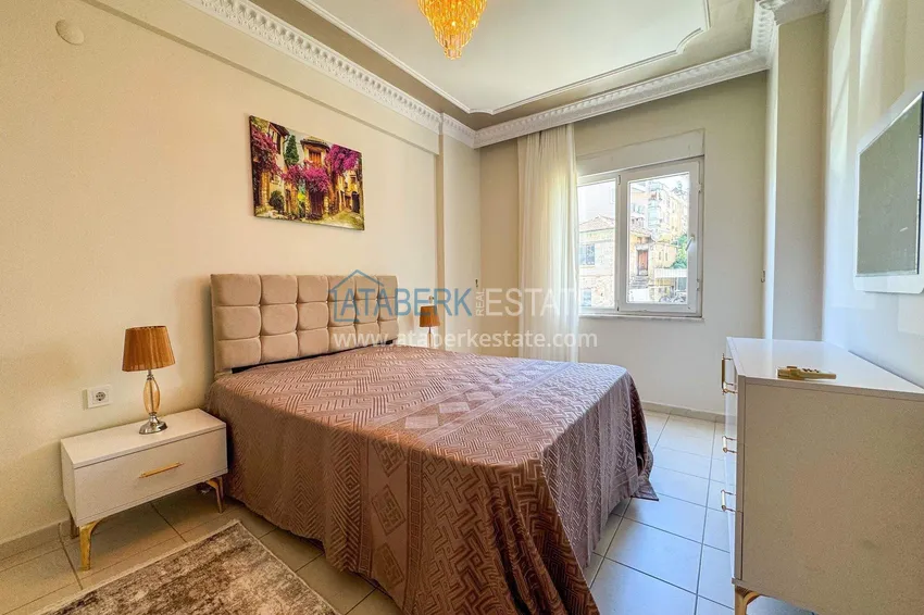 Kupuj  2+1 mieszkanie 100 m² w centrum Alanyi — z nowymi meblami, 800 m do plaży Kleopatra 6 