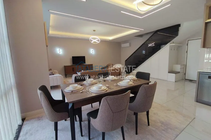 Kupuj  2+1 umeblowany penthouse do wynajęcia w Oba - dwa poziomy, widok na góry A9 7 