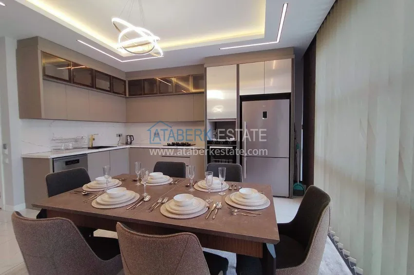 Kupuj  2+1 umeblowany penthouse do wynajęcia w Oba - dwa poziomy, widok na góry A9 8 